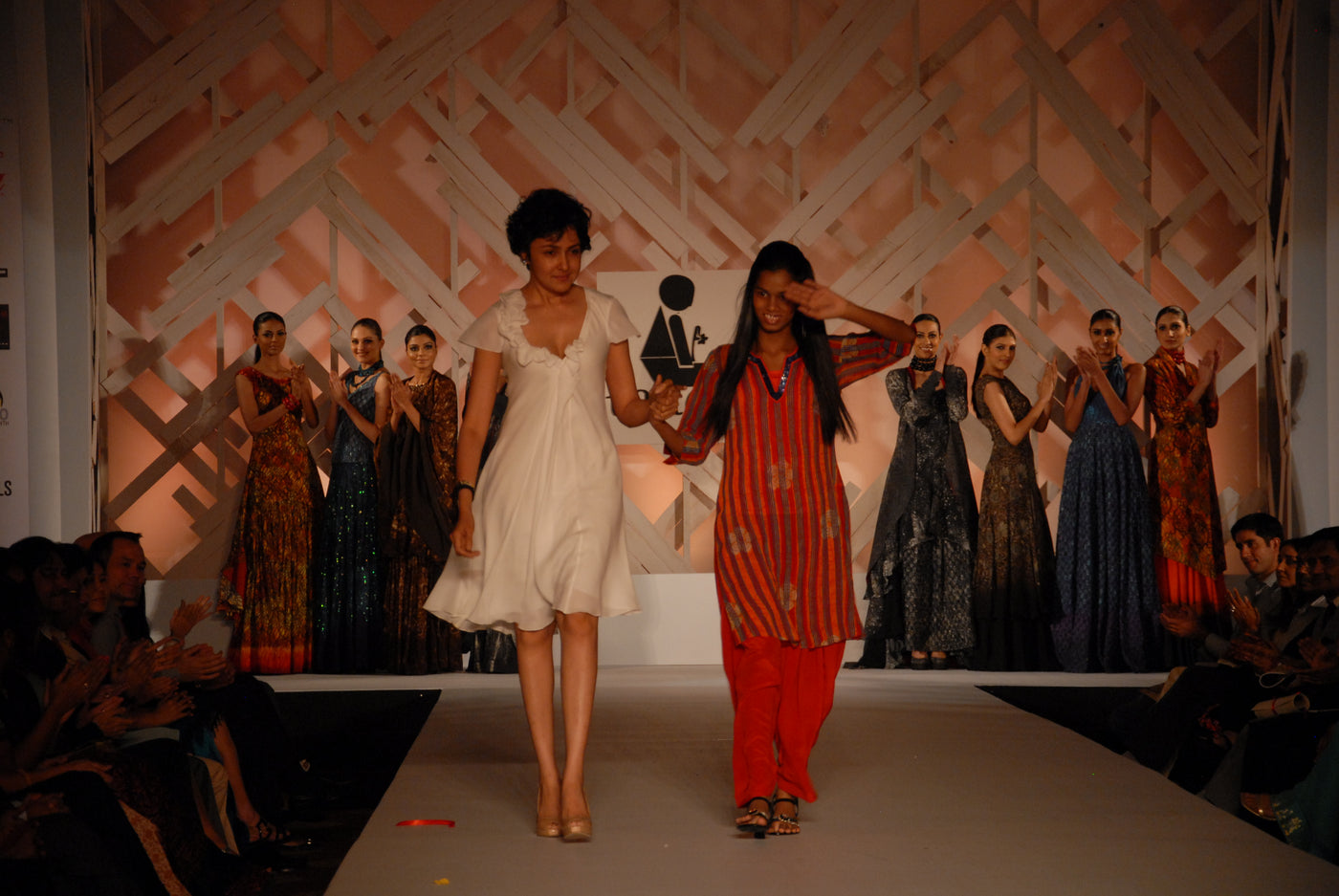 <br>Tamana<br>Fundraiser For Special School NGO<br>- 2014