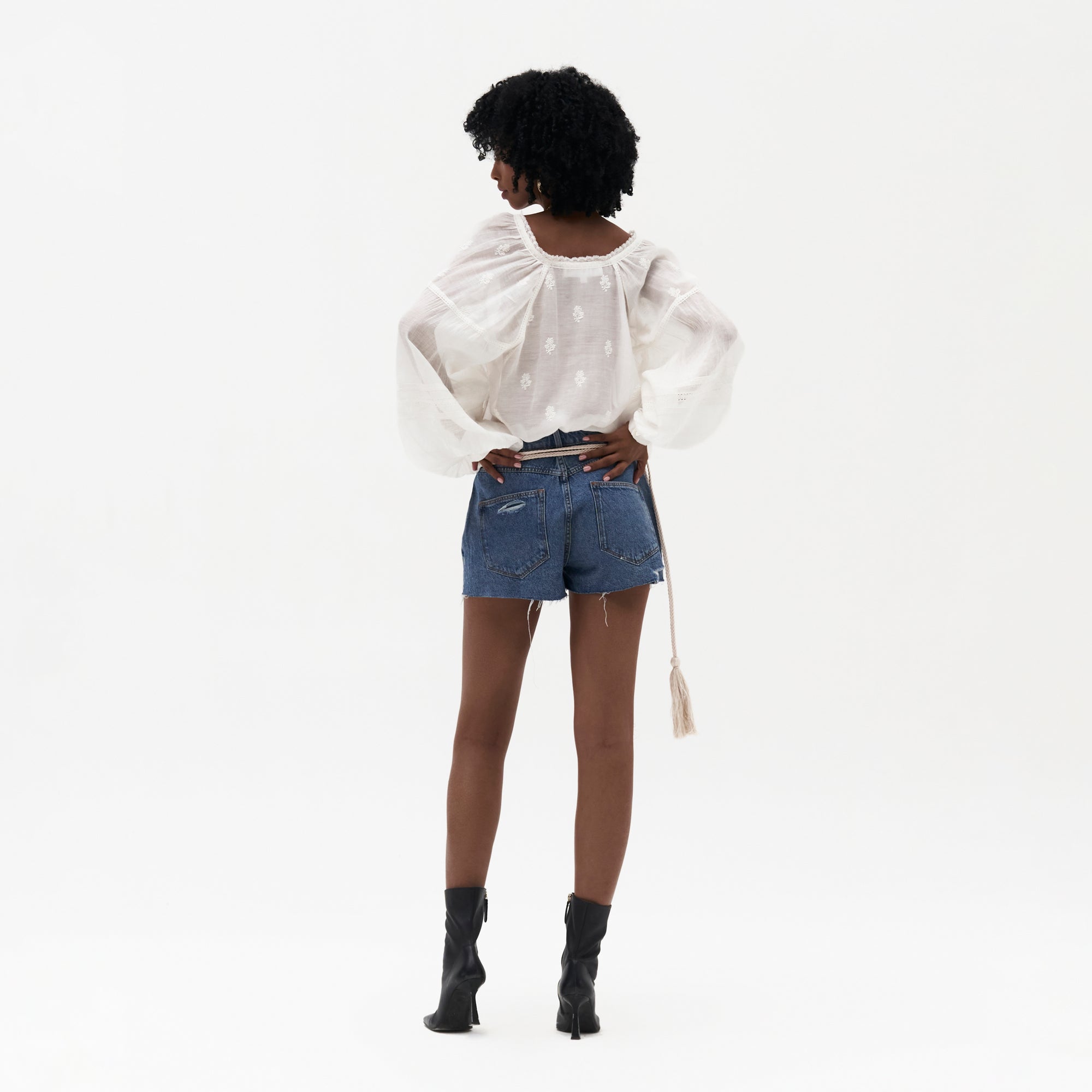 Nama Chikankari Poetess Blouse