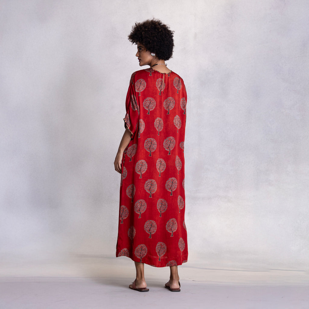 Relaxed-fit modal satin dress with clean structure
