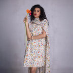 Front-lined shift dress with clean structure
