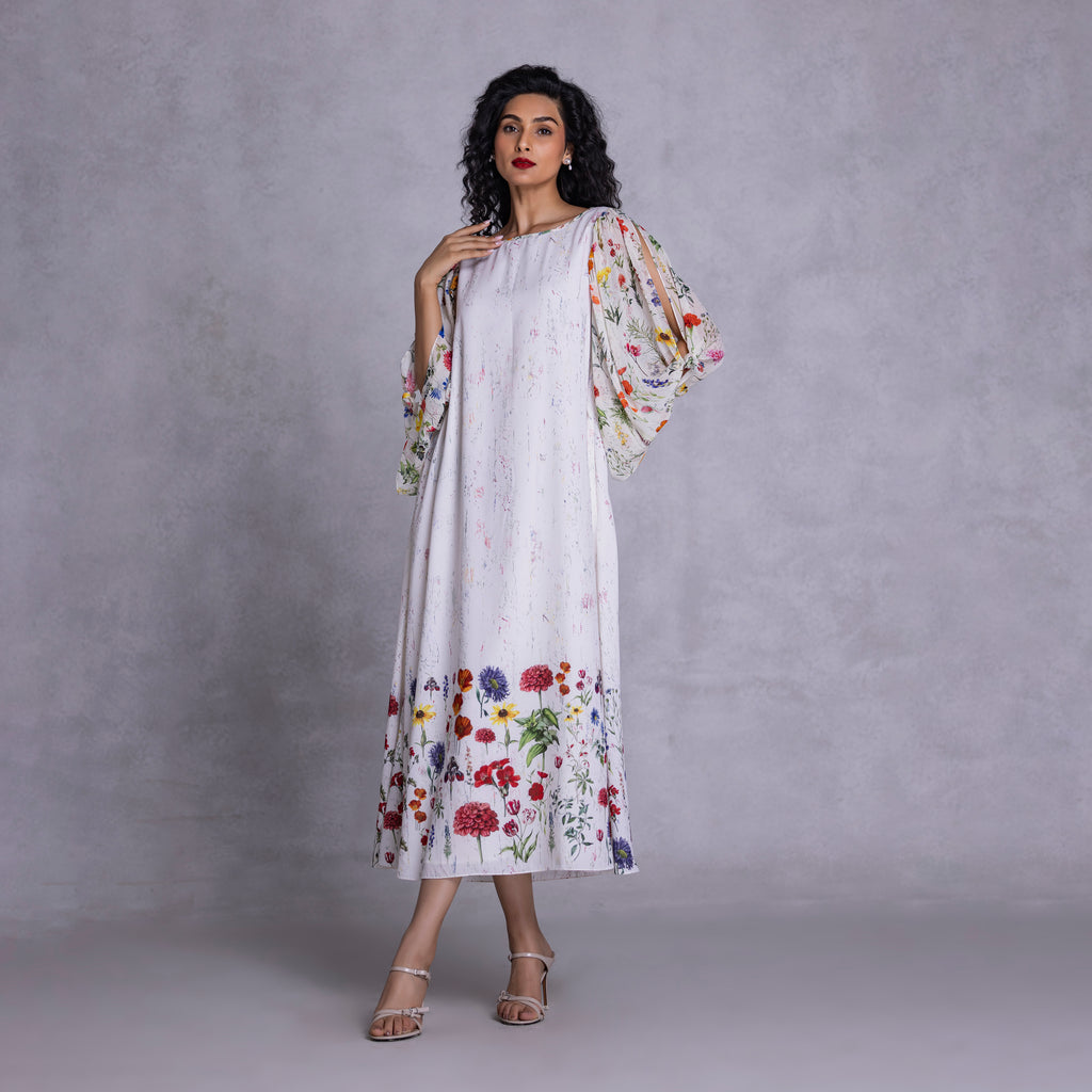  Crystal crepe dress with boat neckline and relaxed fit
