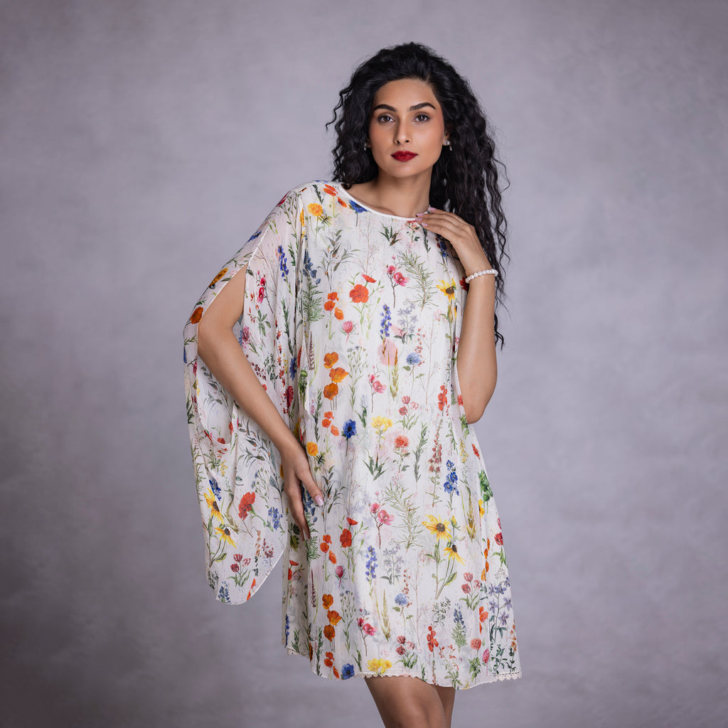 Fully lined shift dress with fluid structure