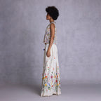 A-line skirt with concealed side zipper detail
