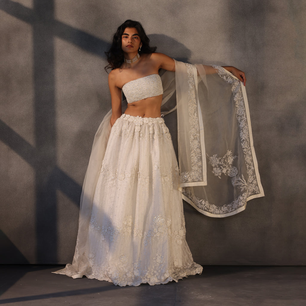 Frosted Petals – Voluminous Cutwork Lace Skirt